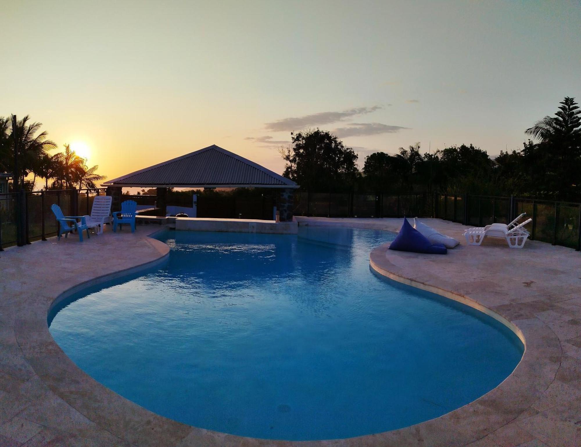 Maison Les Cocotiers De Plaiz'Anse Петит-Иль Экстерьер фото