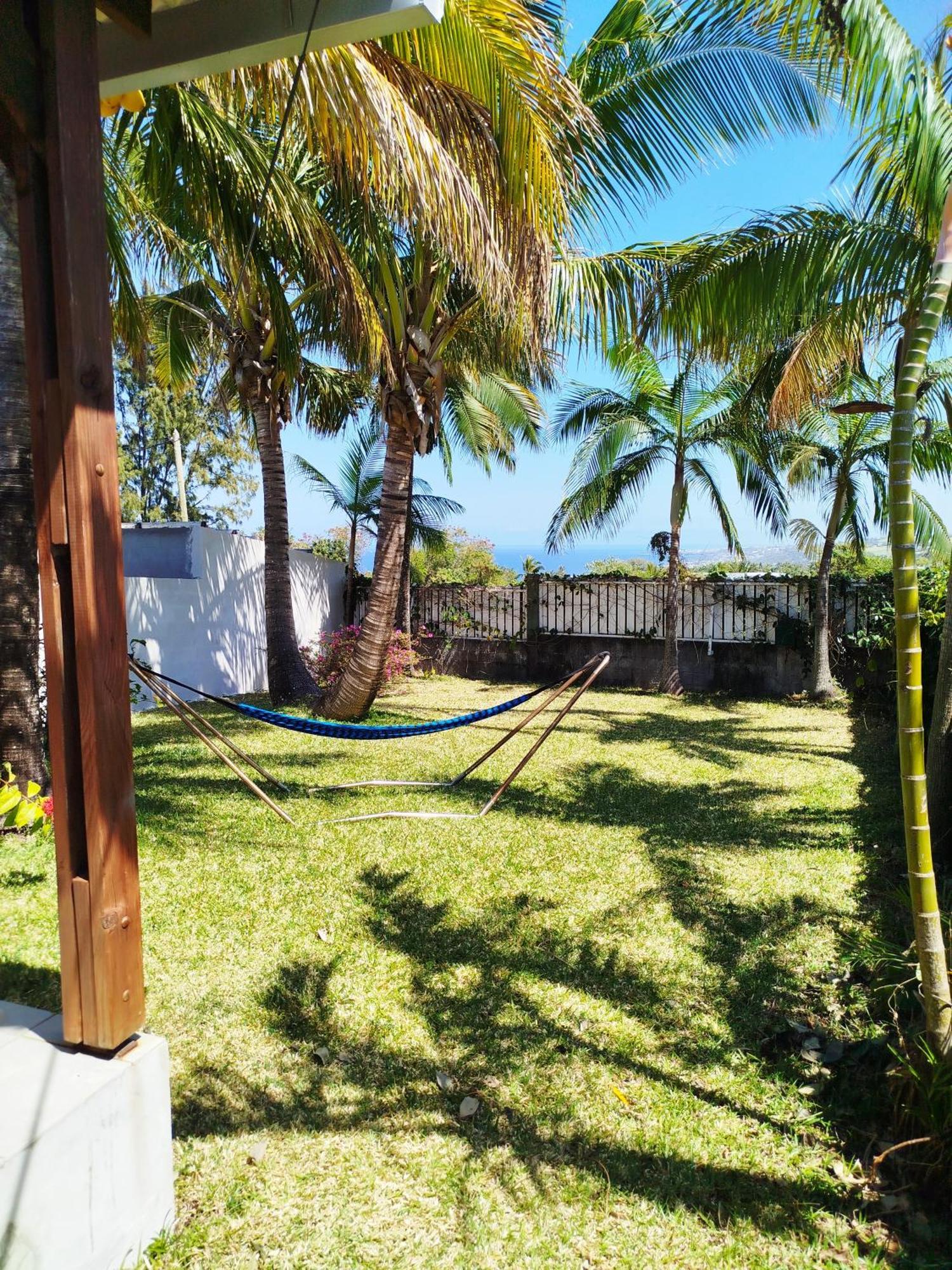 Maison Les Cocotiers De Plaiz'Anse Петит-Иль Экстерьер фото